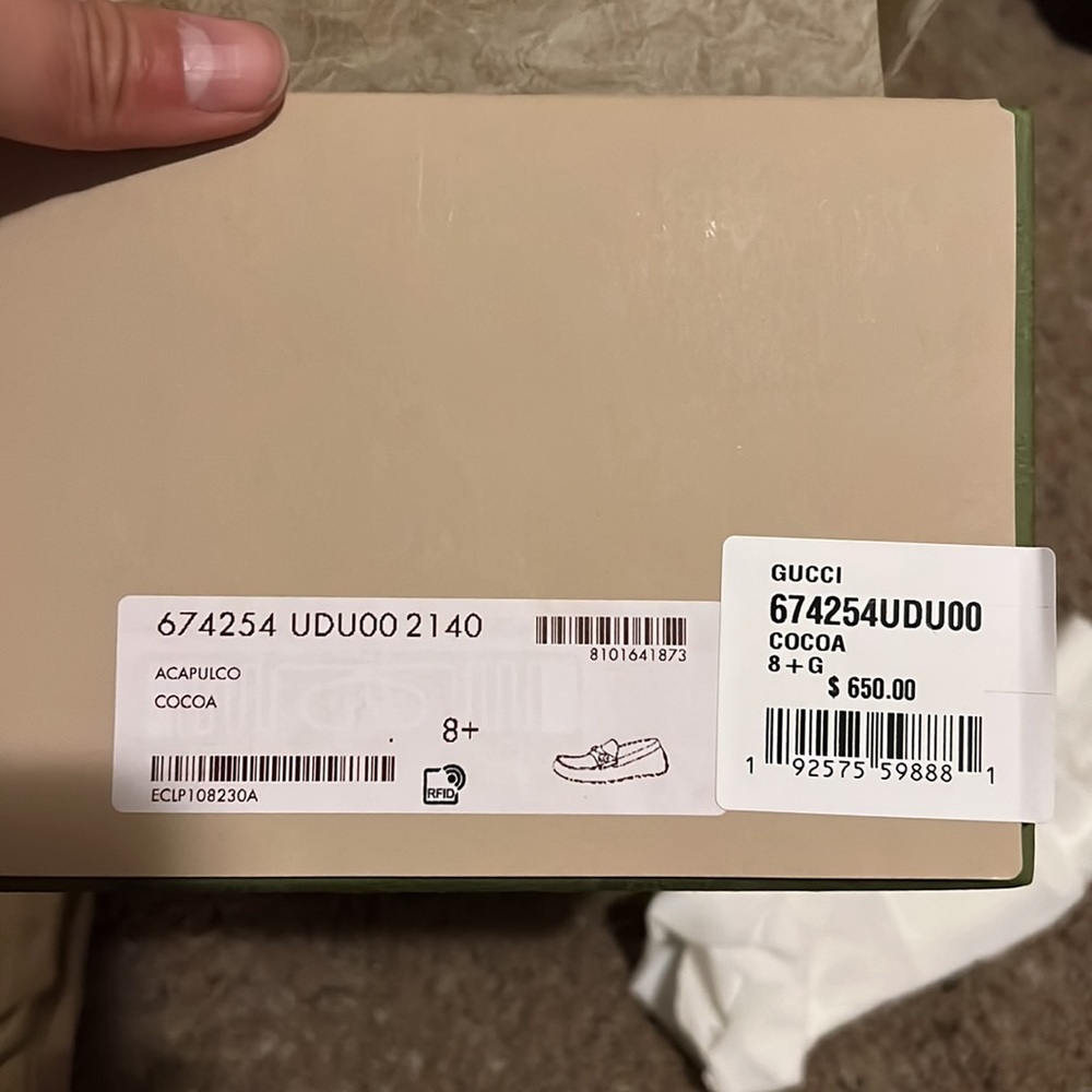 Completely brand new and authentic Gucci loafers color brown size: 042 or 8 1/2. - Picture 8 of 8
